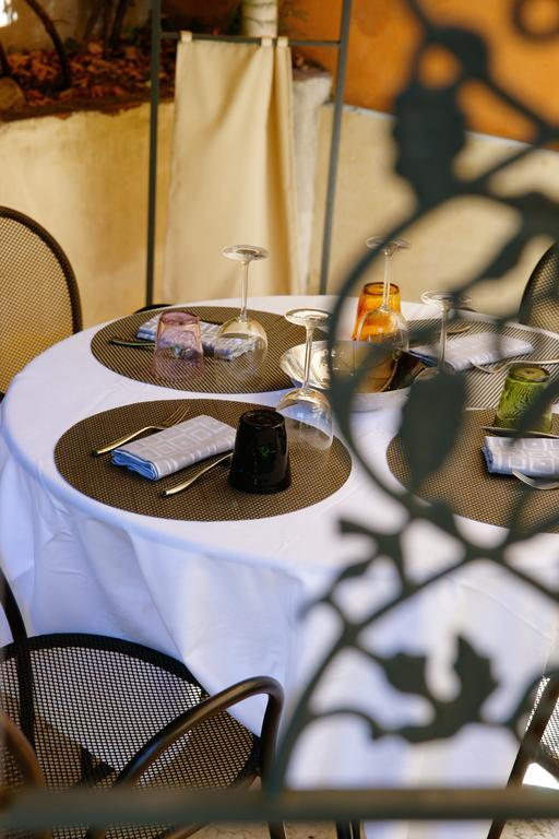 Les Jardins D'Anglise Hotel Six-Fours-les-Plages Ngoại thất bức ảnh