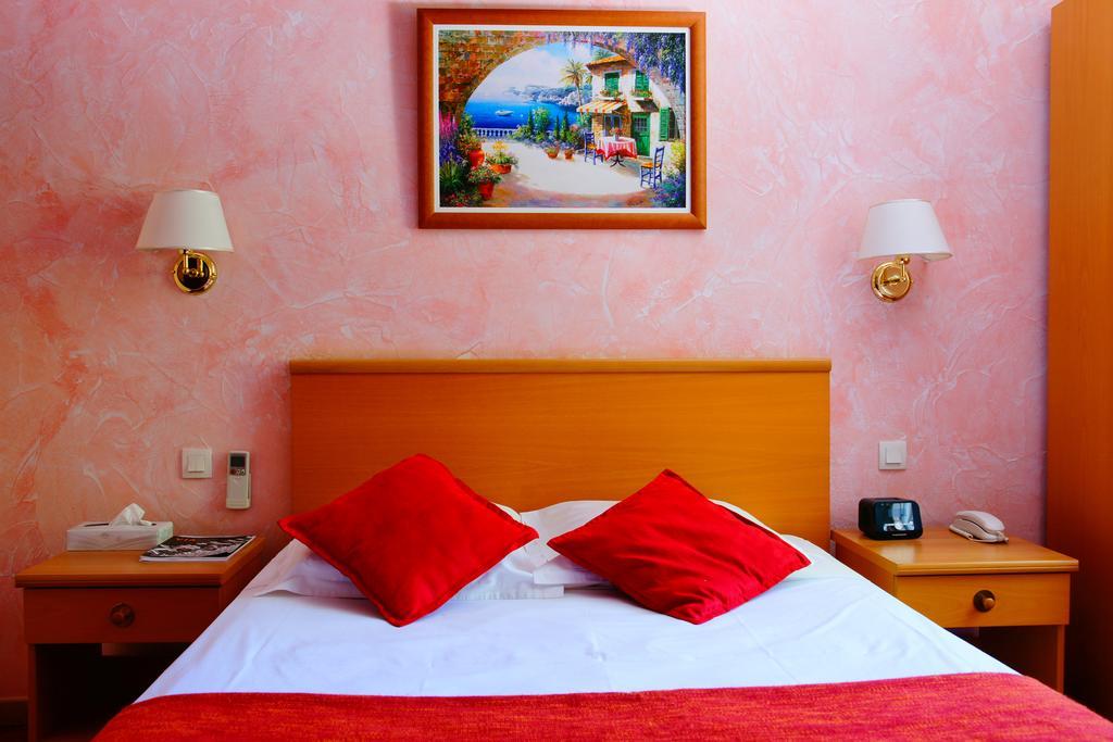 Les Jardins D'Anglise Hotel Six-Fours-les-Plages Ngoại thất bức ảnh